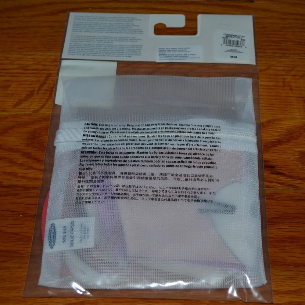 Youth girls Old Navy Critter face masks, new in package